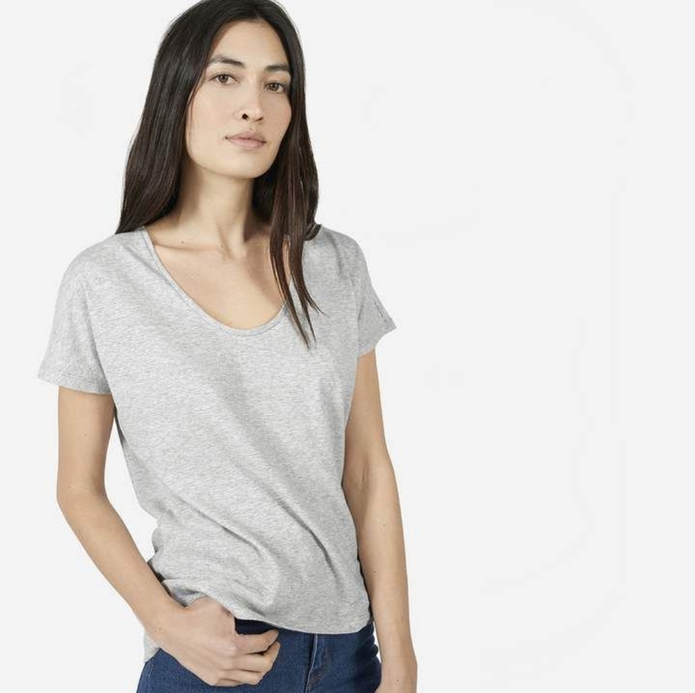 Everlane small grey pima cotton U neck tee shirt